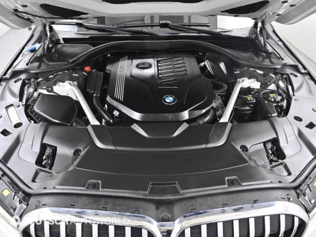 BMW 7시리즈 7시리즈 (G70) 740i sDrive M 스포츠 이미지 6