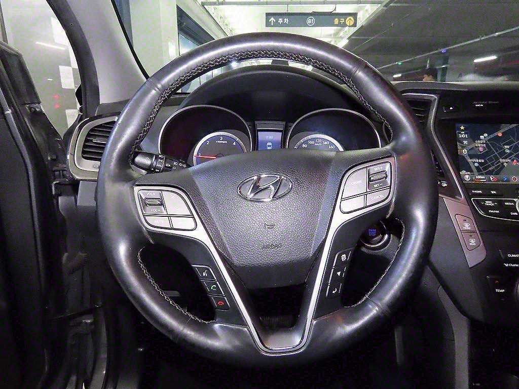 현대 싼타페 싼타페 DM 디젤 2WD 2.0 프리미엄 이미지 8
