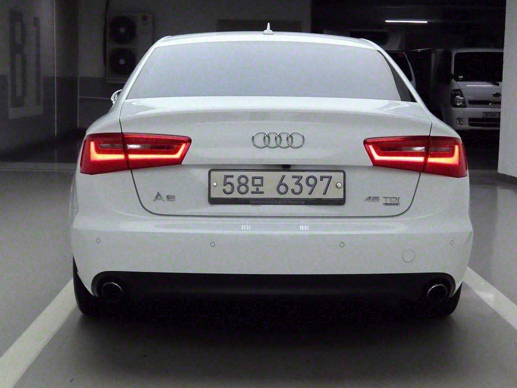 아우디 A6 뉴A6 45 TDI 콰트로 이미지 3