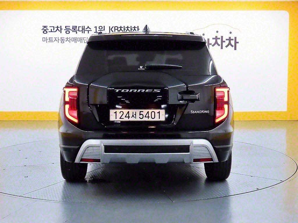 KG모빌리티(쌍용) 토레스 1.5 GDI-T 2WD T7 이미지 3