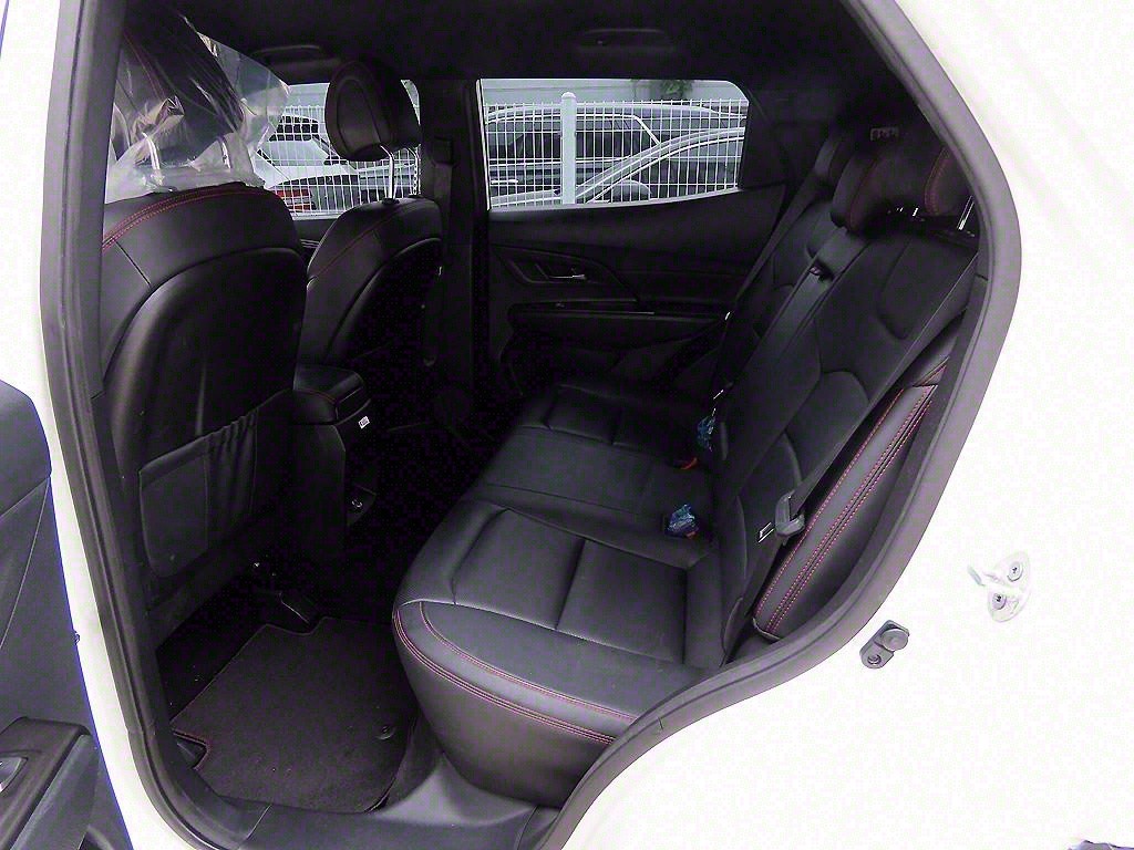 KG모빌리티(쌍용) 코란도 뷰티풀코란도 2WD 가솔린 1.5 R-플러스 이미지 6