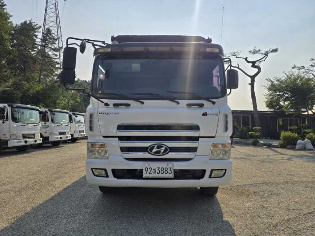 중대형화물 고소 집게차 9.5톤이상 이미지 2