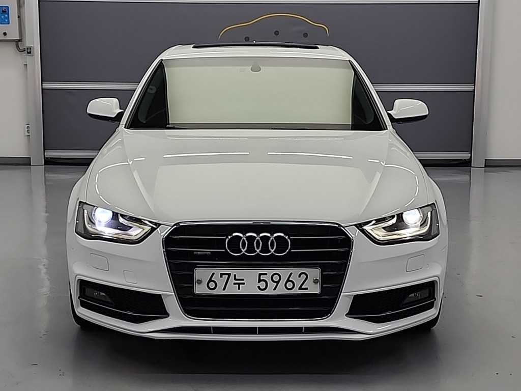 아우디 A4 뉴 A4 35 TDI 콰트로 다이나믹 이미지 2