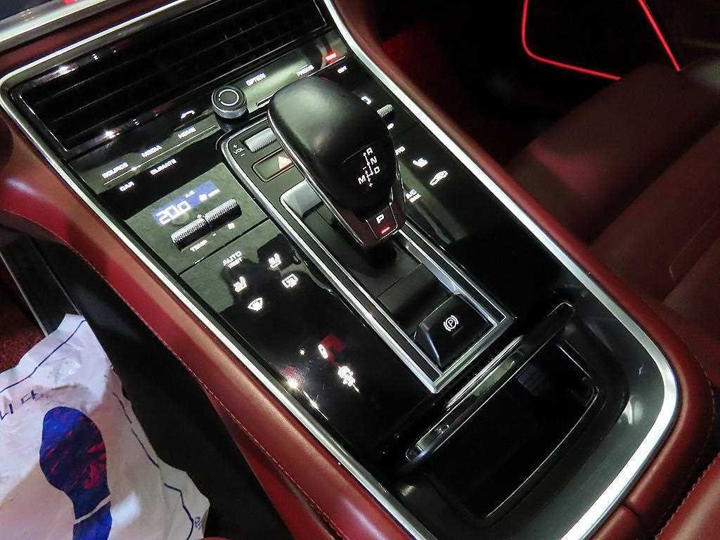 포르쉐 파나메라 파나메라(971) 4.0 GTS 이미지 12