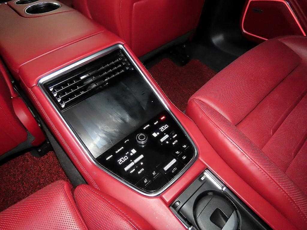 포르쉐 파나메라 파나메라(971) 4.0 GTS 이미지 13