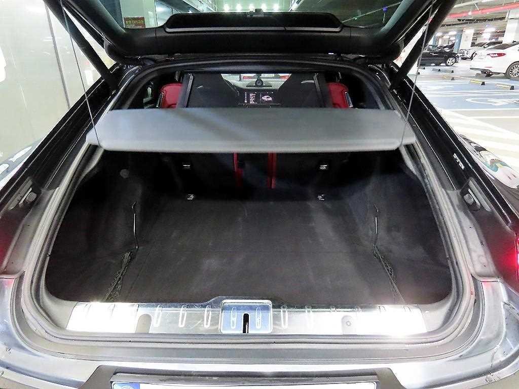 포르쉐 파나메라 파나메라(971) 4.0 GTS 이미지 15