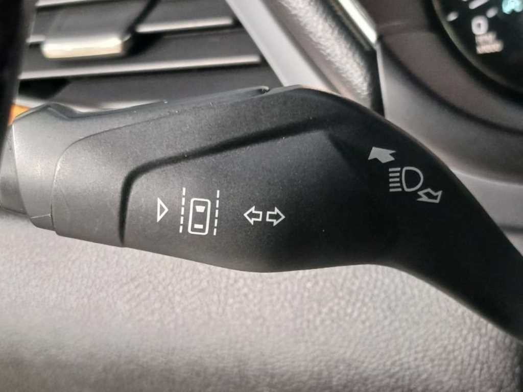 링컨 MKC 2.0 AWD 리저브 이미지 13