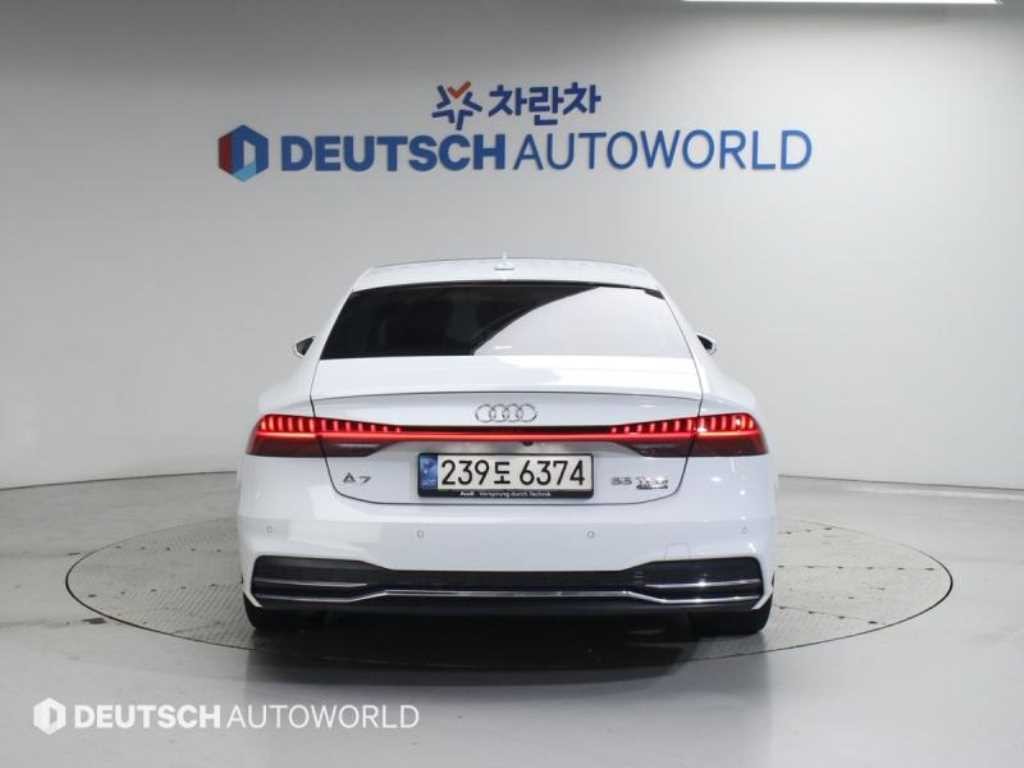 아우디 A7 A7 (4K) 55 TFSI 콰트로 프리미엄 이미지 4