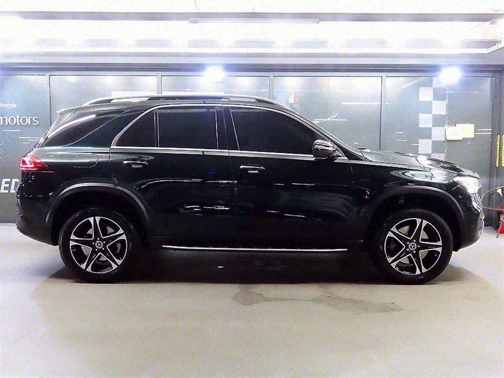 벤츠 GLE 클래스 GLE 클래스 W167 GLE 350e 4MATIC 이미지 3