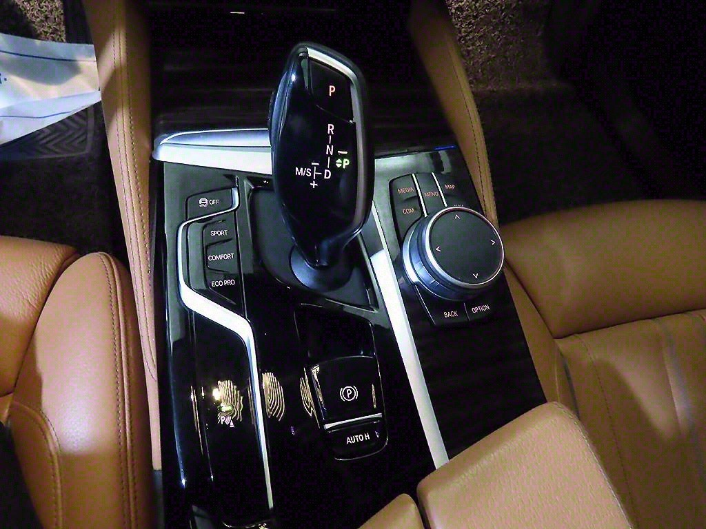 BMW 5시리즈 5시리즈 (G30) 520i 럭셔리 이미지 12