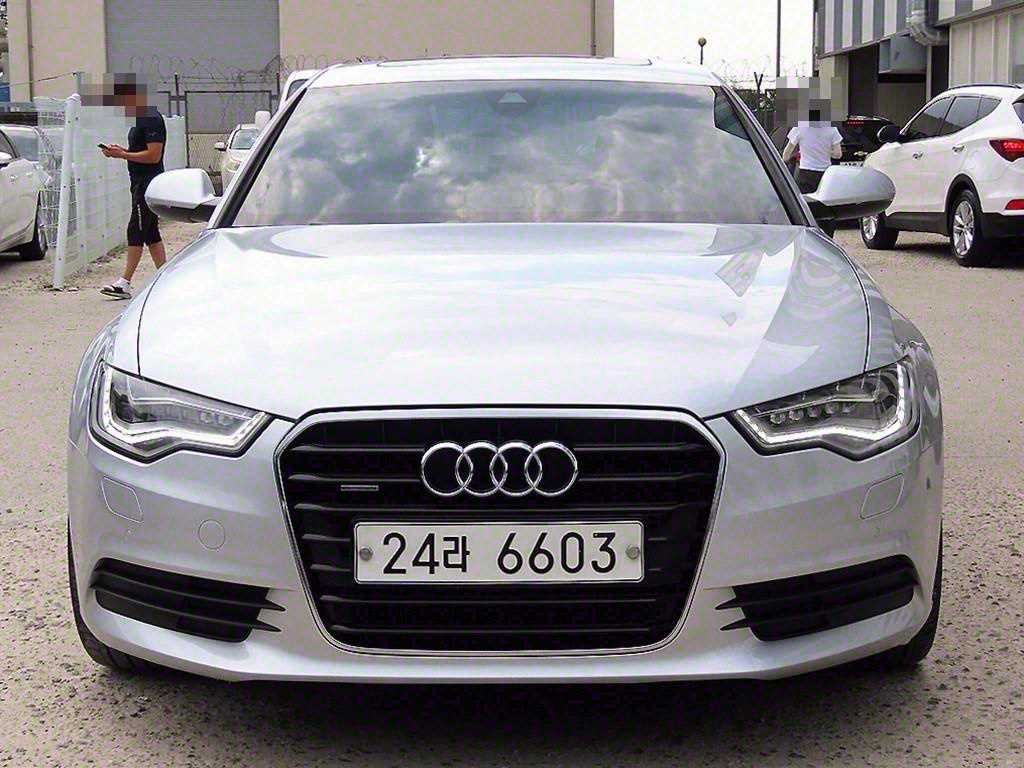 아우디 A6 뉴A6 40 TFSI 콰트로 다이나믹 이미지 1