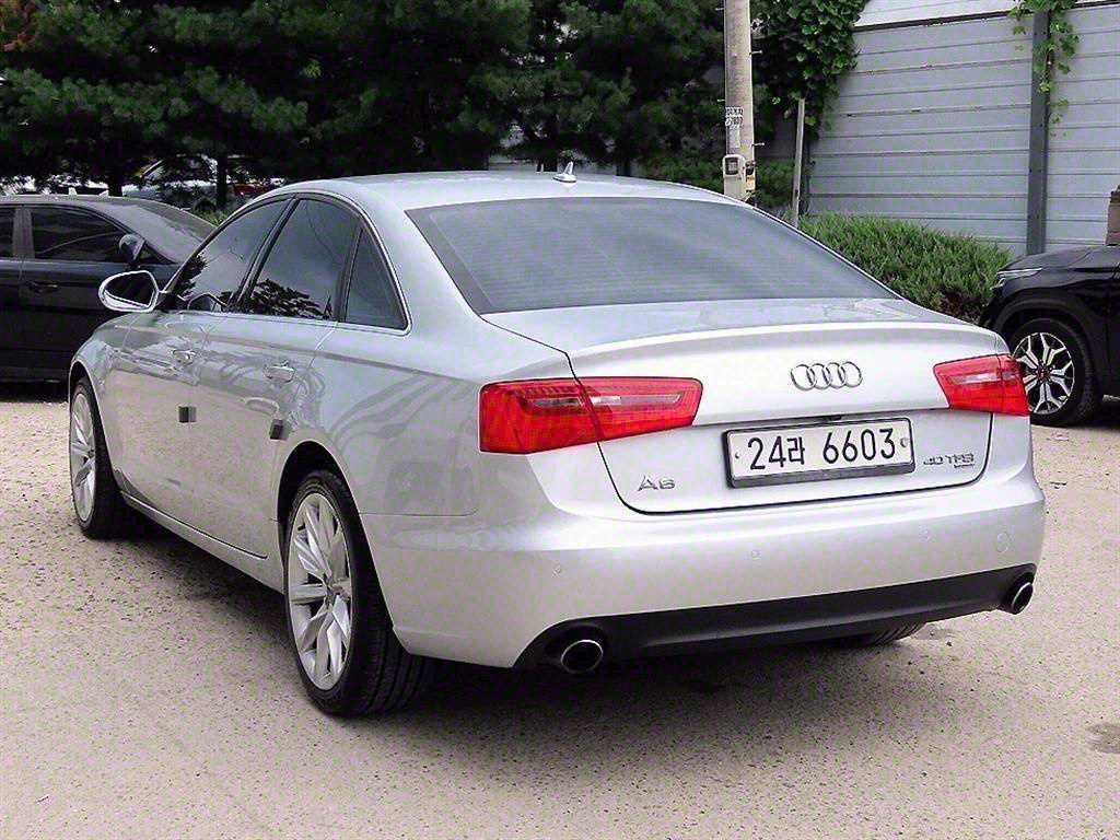 아우디 A6 뉴A6 40 TFSI 콰트로 다이나믹 이미지 3