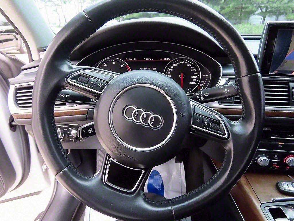 아우디 A6 뉴A6 40 TFSI 콰트로 다이나믹 이미지 8