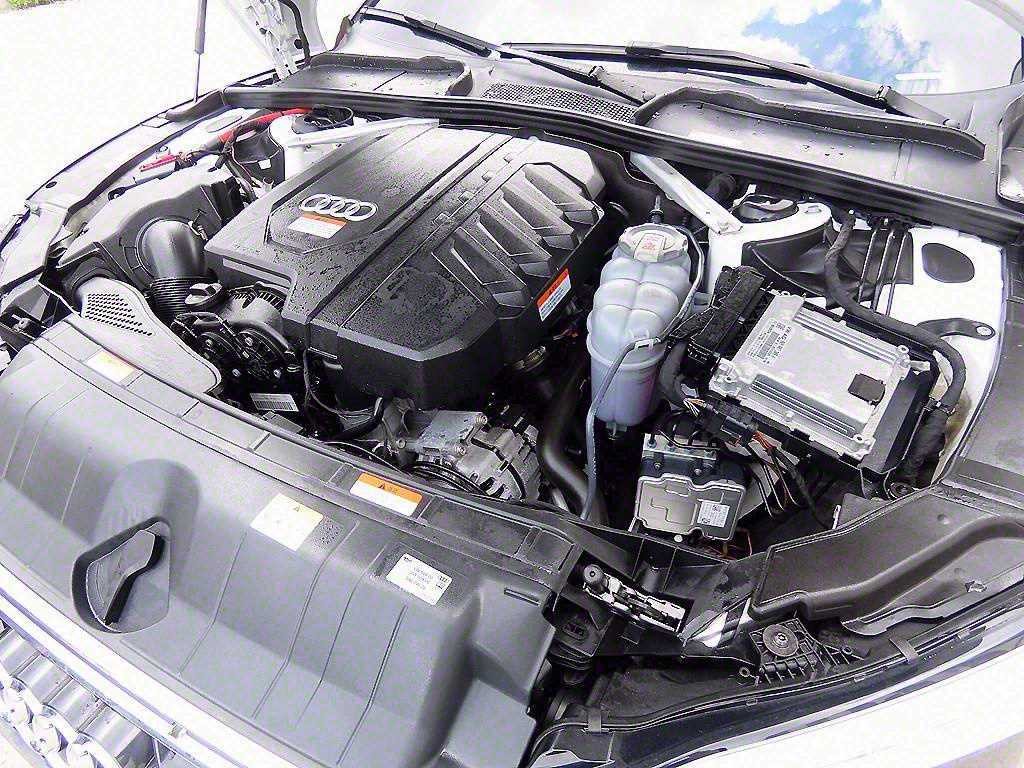 아우디 A5 A5 (F5) 40 TFSI 콰트로 프리미엄 스포트백 이미지 19