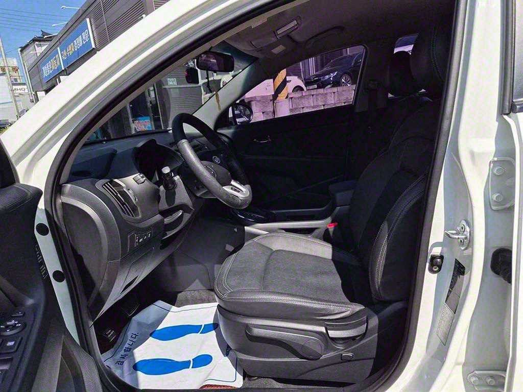 기아 스포티지 스포티지 R 2WD TLX 최고급형 이미지 6