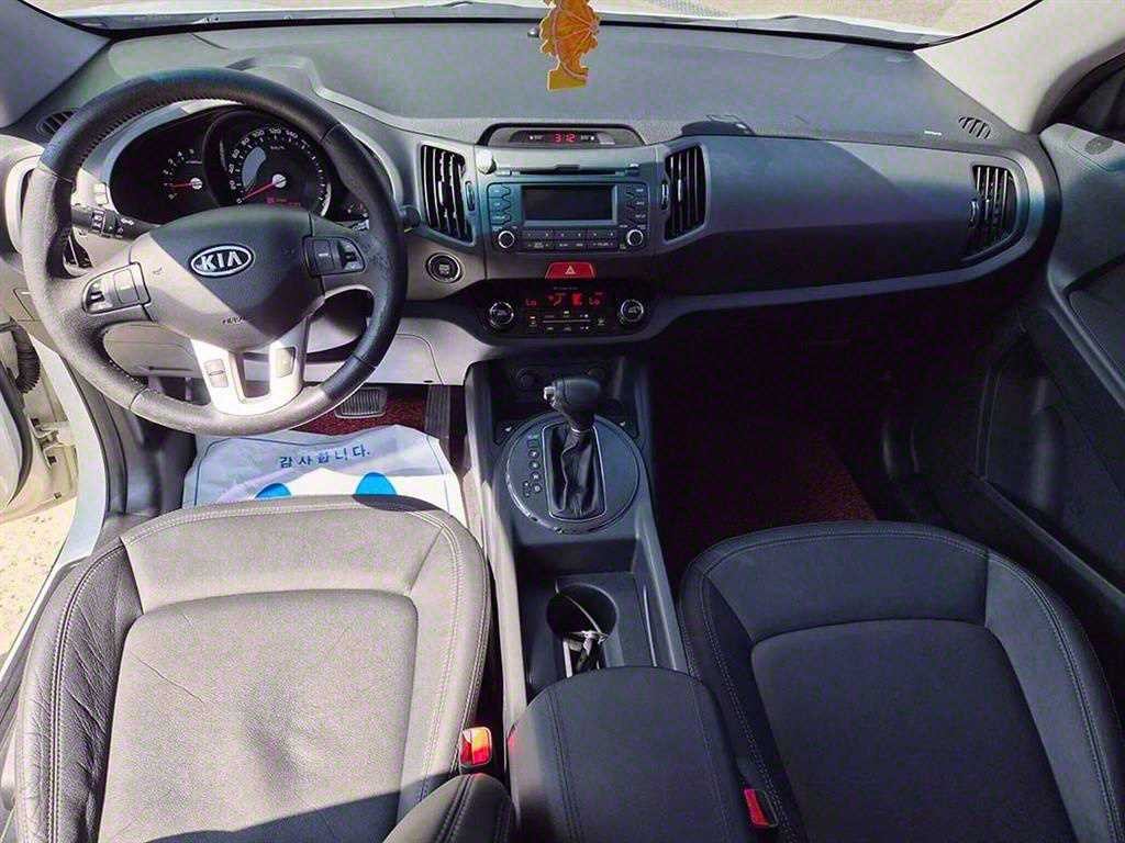기아 스포티지 스포티지 R 2WD TLX 최고급형 이미지 8