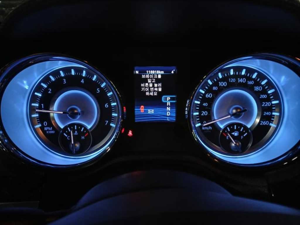 크라이슬러 300C 더뉴300C 3.6 이미지 10