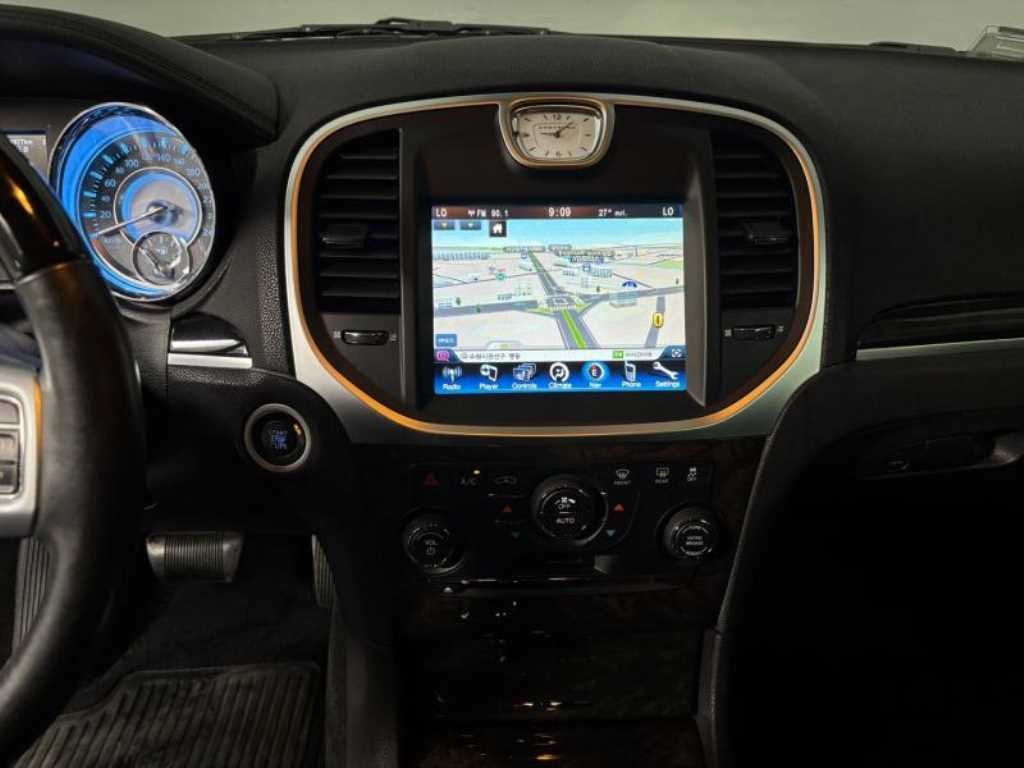 크라이슬러 300C 더뉴300C 3.6 이미지 11