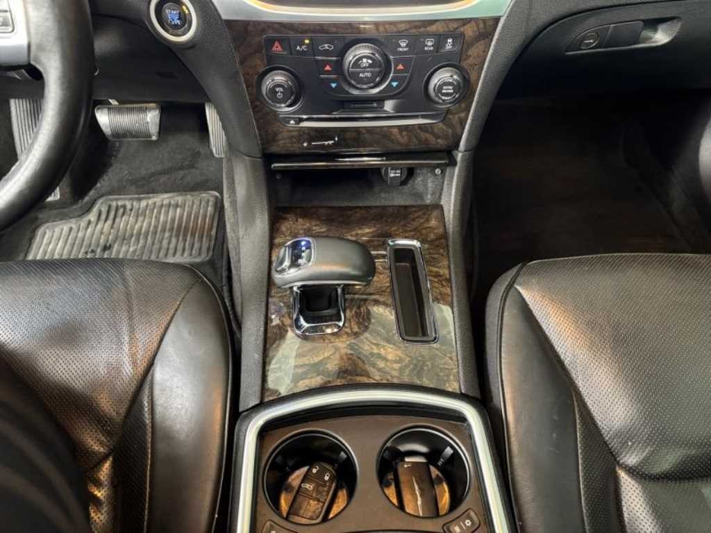 크라이슬러 300C 더뉴300C 3.6 이미지 15
