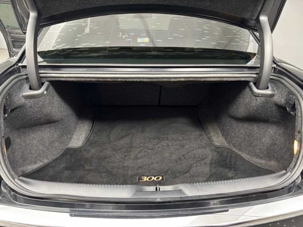 크라이슬러 300C 더뉴300C 3.6 이미지 18