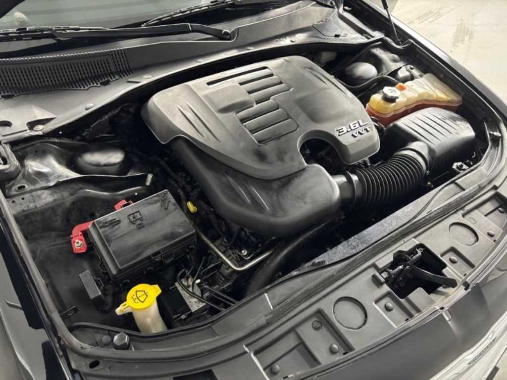 크라이슬러 300C 더뉴300C 3.6 이미지 19