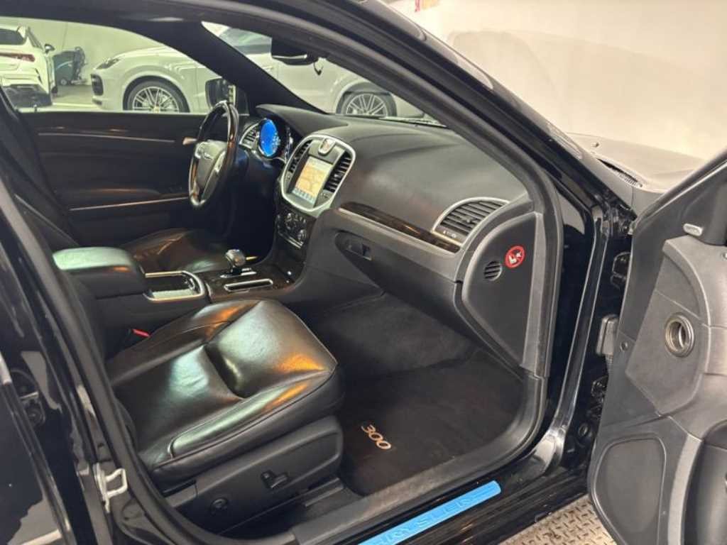 크라이슬러 300C 더뉴300C 3.6 이미지 7