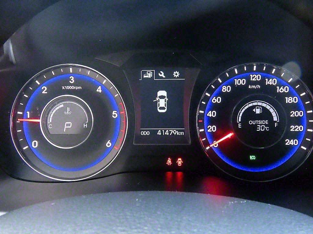 현대 i40 더뉴i40 1.7 VGT 스마트 이미지 9