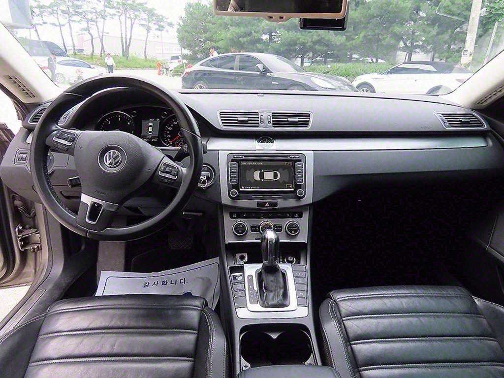 폭스바겐 CC 뉴 CC 2.0 TDI 블루모션 이미지 7