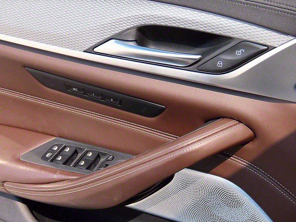 BMW 5시리즈 5시리즈 (G30) M550d xDrive 이미지 12