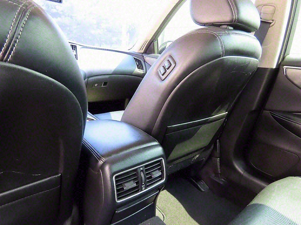 인피니티 Q Q50 2.2D 프리미엄 이미지 17