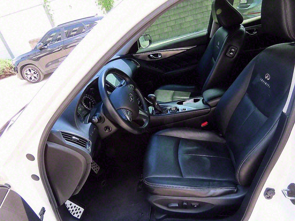 인피니티 Q Q50 2.2D 프리미엄 이미지 5