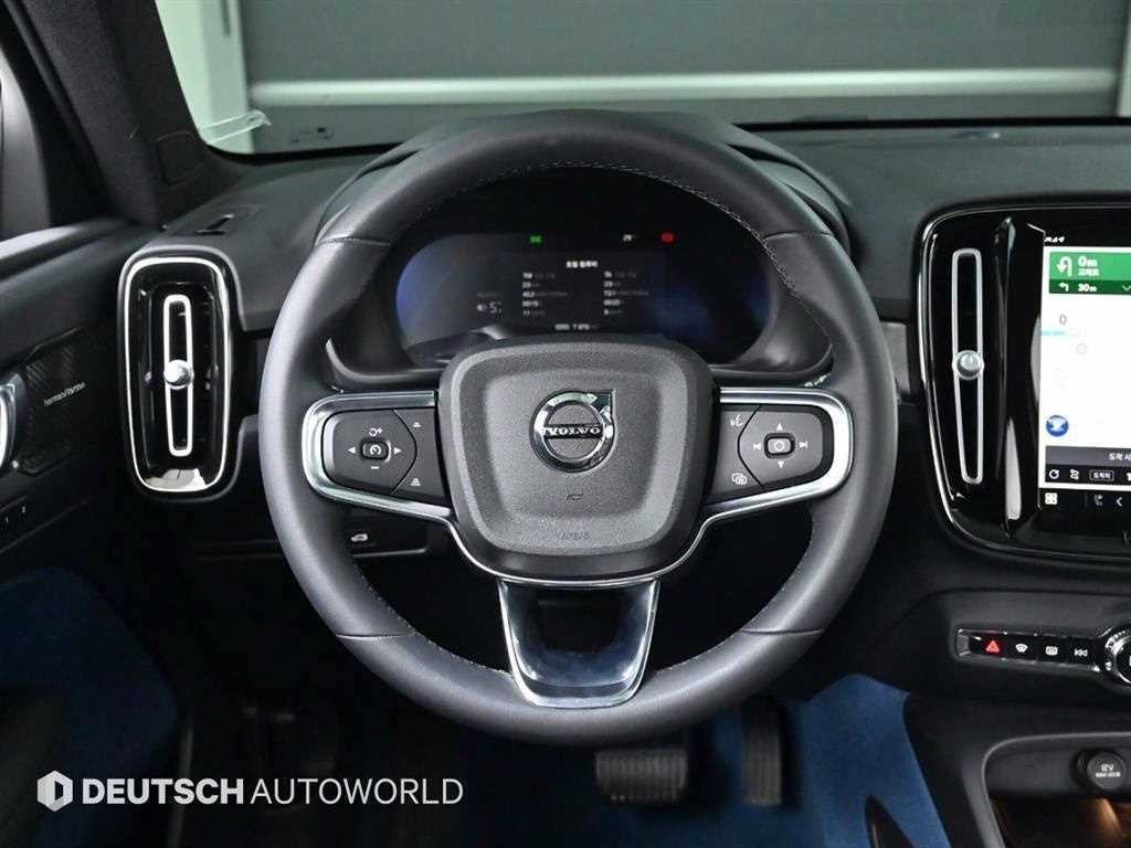 볼보 XC40 XC40 리차지 리차지 트윈 AWD 이미지 13