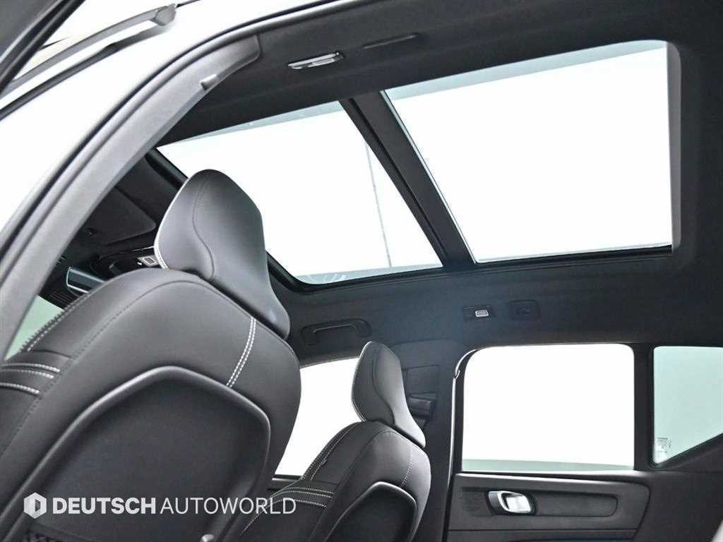 볼보 XC40 XC40 리차지 리차지 트윈 AWD 이미지 19