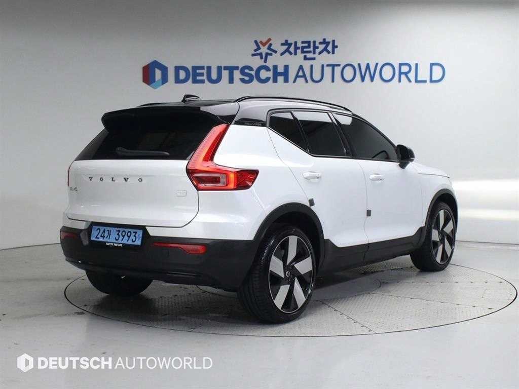 볼보 XC40 XC40 리차지 리차지 트윈 AWD 이미지 2