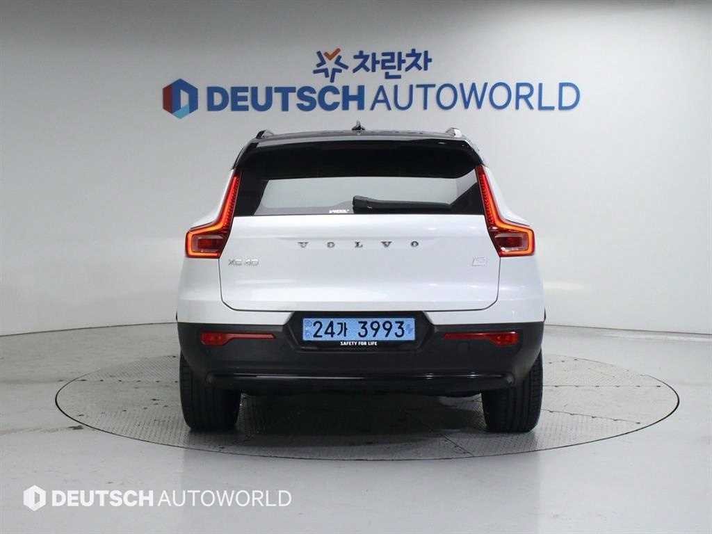볼보 XC40 XC40 리차지 리차지 트윈 AWD 이미지 4