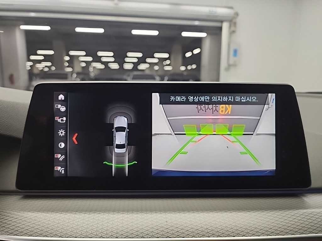 BMW 5시리즈 5시리즈 (G30) 530i M 스포츠 이미지 17