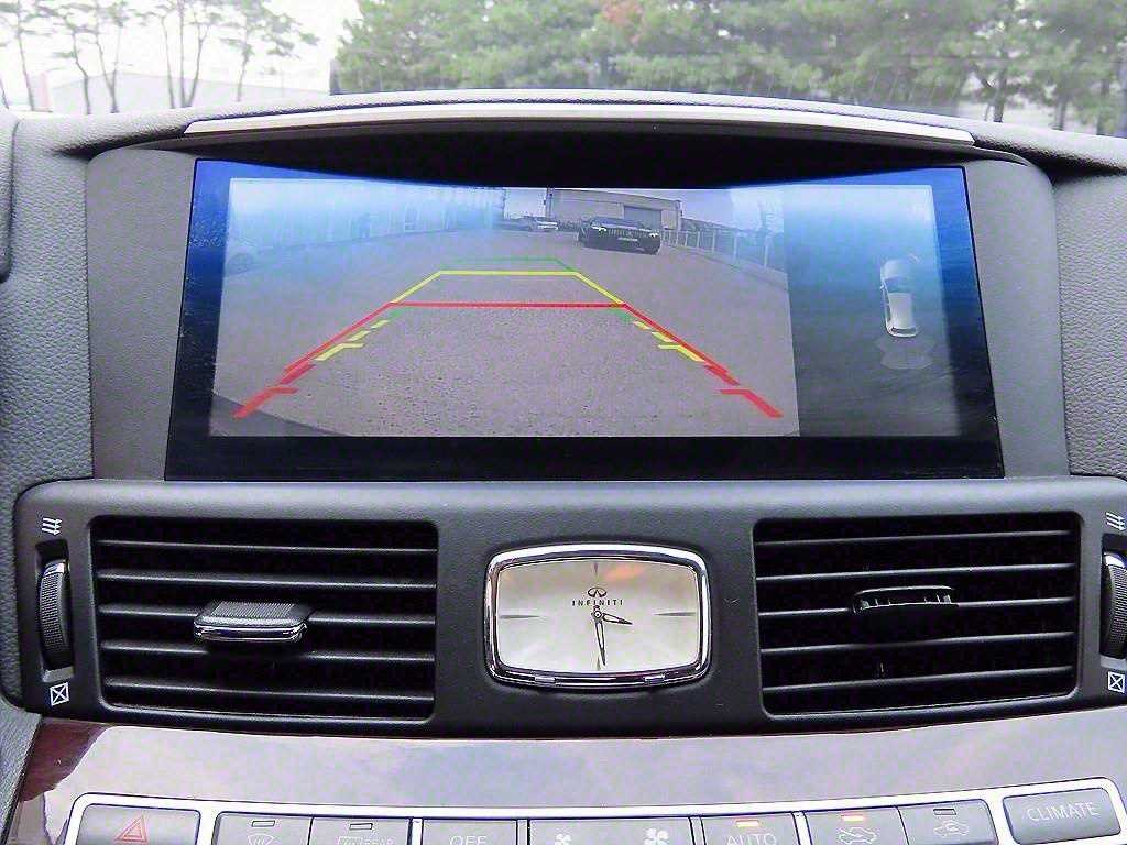 인피니티 Q Q70 3.7스타일 이미지 14