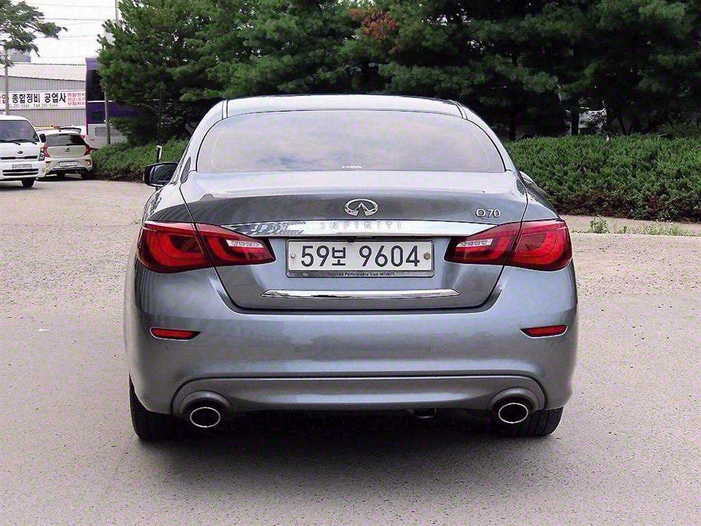 인피니티 Q Q70 3.7스타일 이미지 4