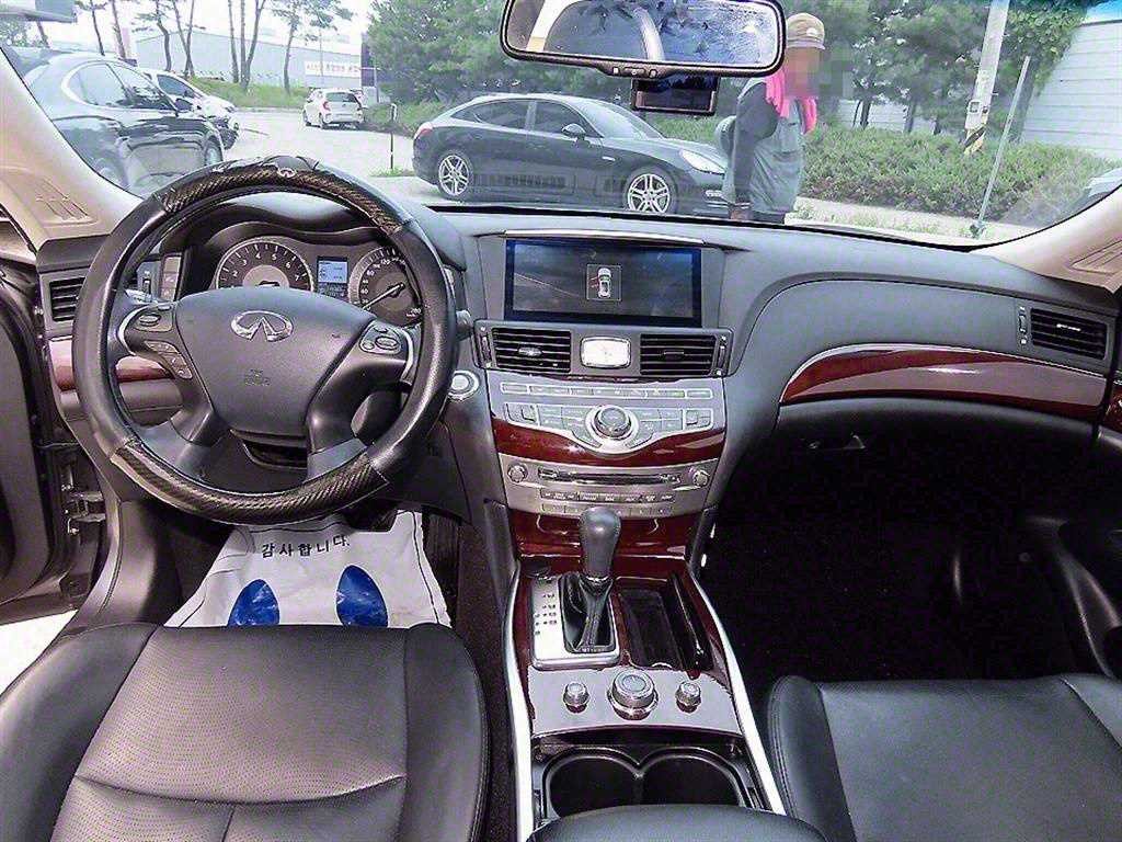 인피니티 Q Q70 3.7스타일 이미지 7