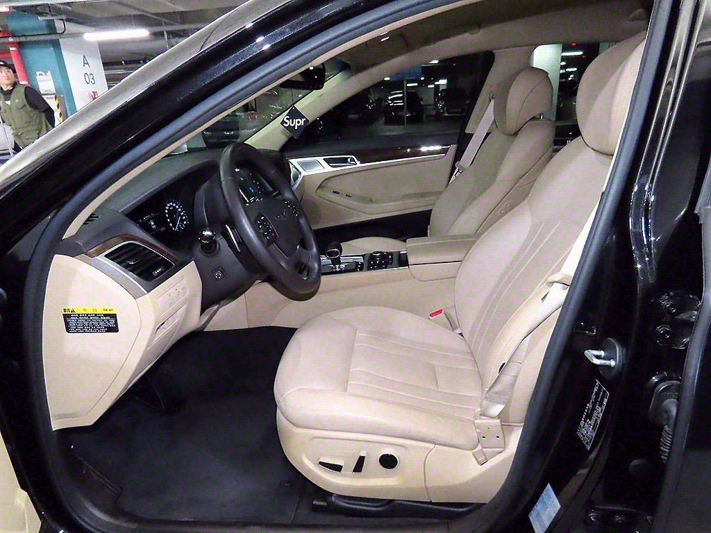 제네시스 G80 3.3 GDI AWD 프리미엄 럭셔리 이미지 6