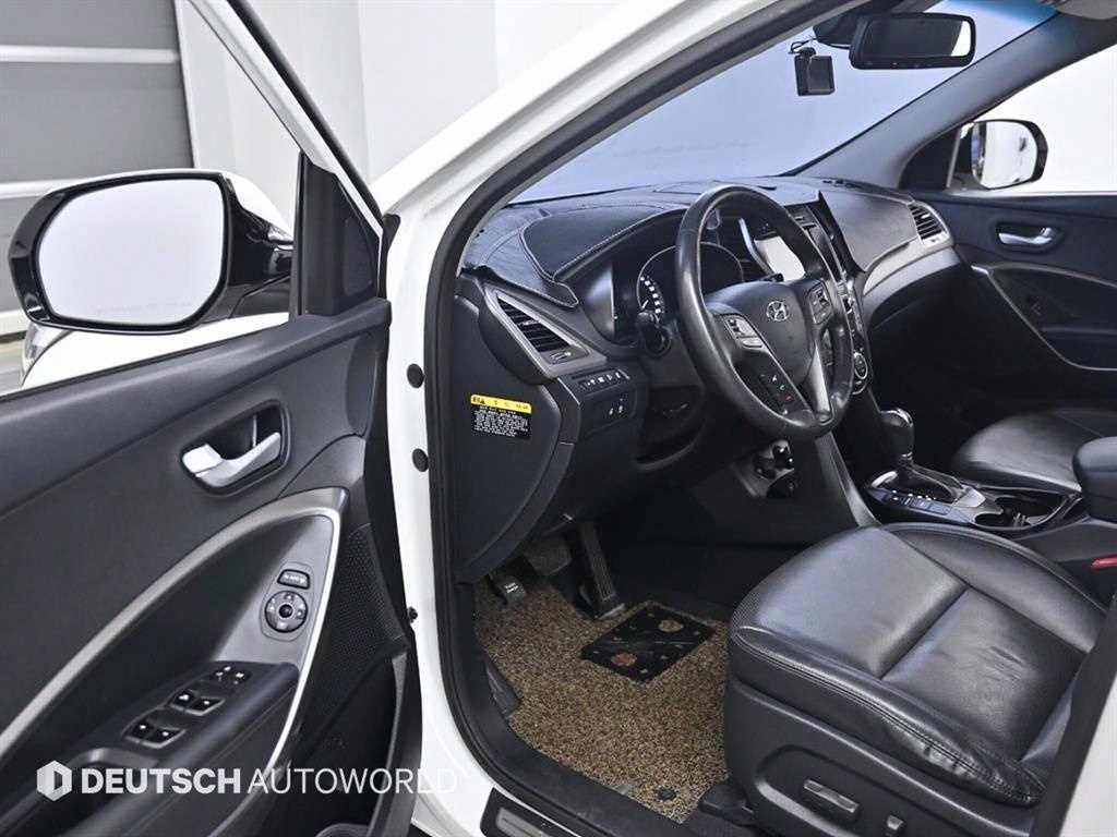 현대 맥스크루즈 더뉴맥스크루즈 E-VGT R2.2 2WD 익스클루시브 이미지 11