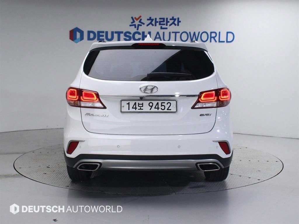 현대 맥스크루즈 더뉴맥스크루즈 E-VGT R2.2 2WD 익스클루시브 이미지 4