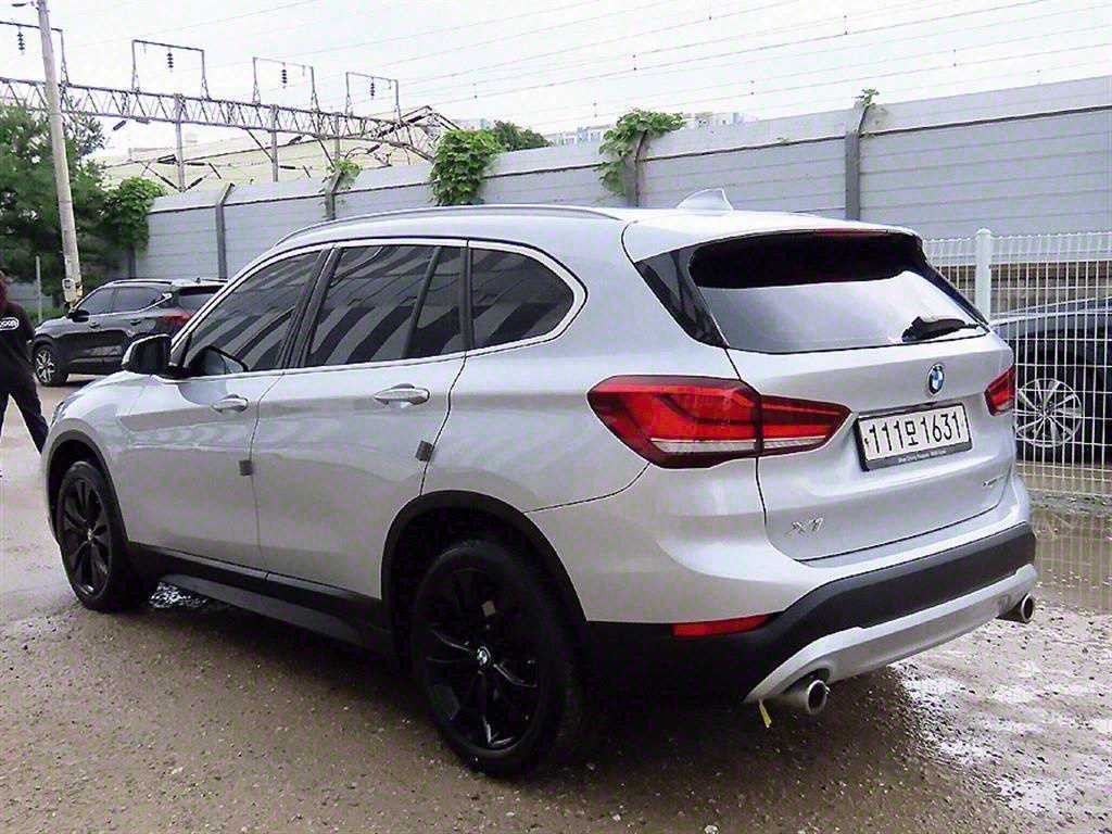 BMW X1 X1 (F48) xDrive 20i 어드밴티지 이미지 3