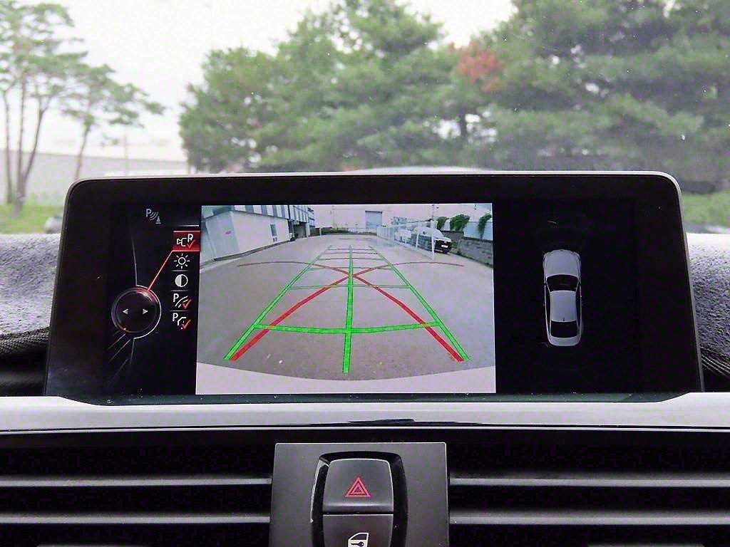 BMW 4시리즈 4시리즈 (F32) 420d xDRIVE 쿠페 스포츠 이미지 14