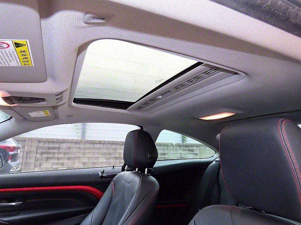 BMW 4시리즈 4시리즈 (F32) 420d xDRIVE 쿠페 스포츠 이미지 18