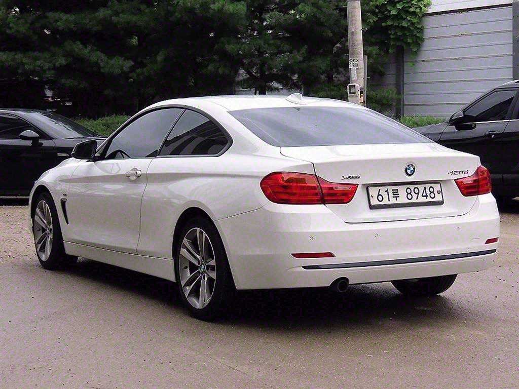 BMW 4시리즈 4시리즈 (F32) 420d xDRIVE 쿠페 스포츠 이미지 3