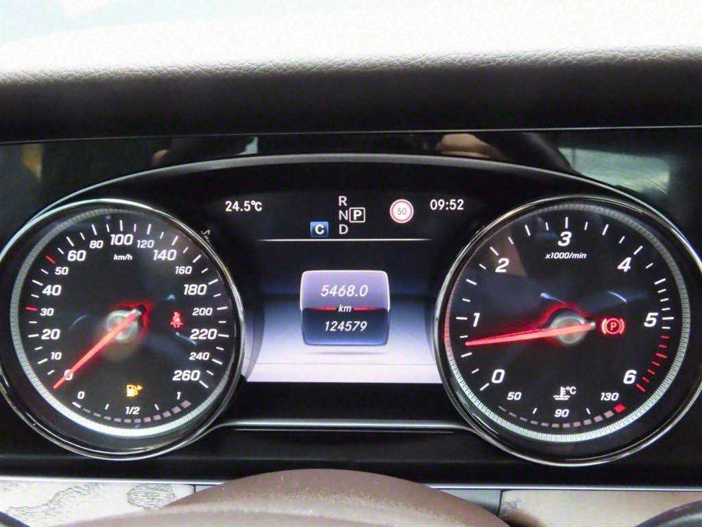 벤츠 E 클래스 E-클래스 W213 E220d 익스클루시브 이미지 11