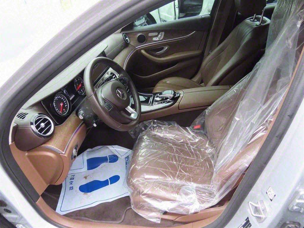 벤츠 E 클래스 E-클래스 W213 E220d 익스클루시브 이미지 5
