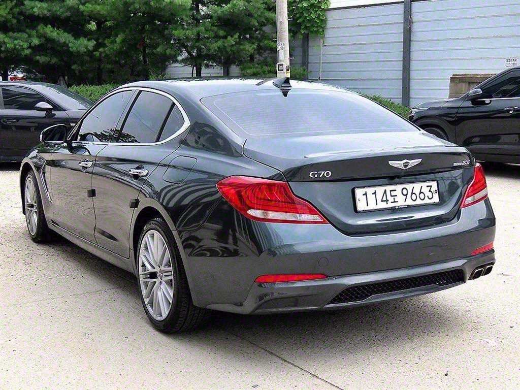 제네시스 G70 2.0T AWD 엘리트 이미지 3