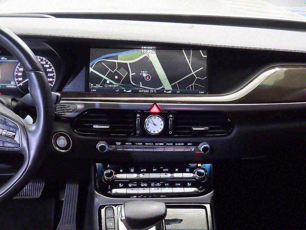 제네시스 EQ900 5.0 GDI AWD 프레스티지 이미지 10